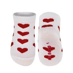 White baby SOXO socks with hearts