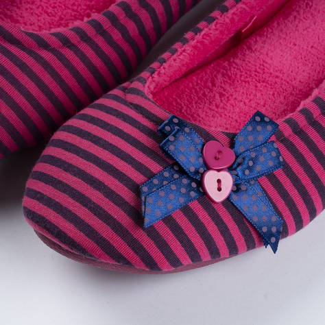 Women's SOXO ballerina slippers with a bow and buttons