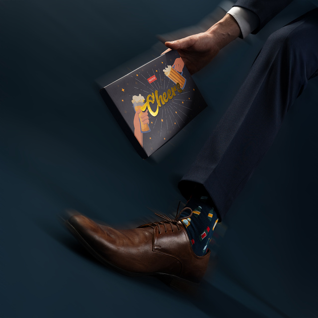 Men's Socks Set SOXO Cheers – 2 pairs and a bottle opener