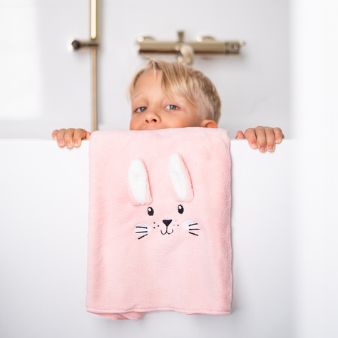 MOMO WAY 140x70 cm bath towel rabbit