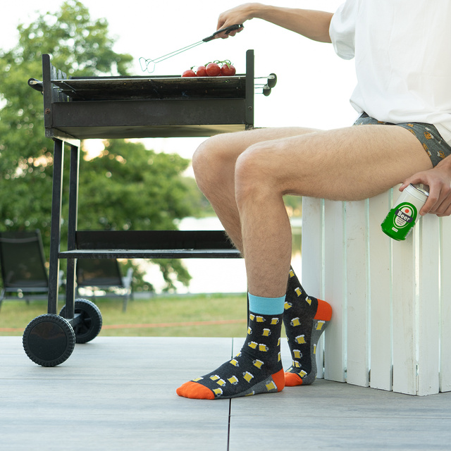 Whiskey Bottle and Beer Can Socks 2-Pack