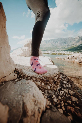 Colorful women's socks SOXO GOOD STUFF, funny lama