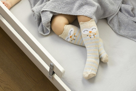 Colorful children's knee socks SOXO owl