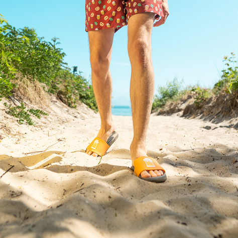 Comfort Women's and Men's Beach Flip-flops SOXO Beer | Perfect for Beach Holidays and Swimming Pool | Rubber