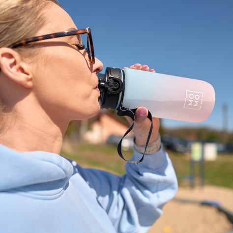 MOMO WAY Water bottle blue and pink | ideal for travel | BPA free | Tritan