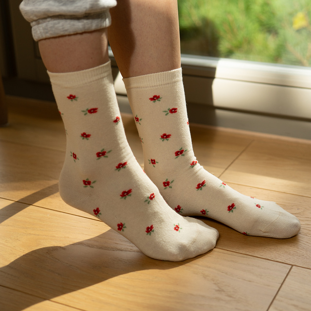 Best Wishes Roses Socks