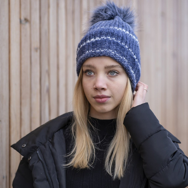 Czapka damska SOXO zimowa beanie