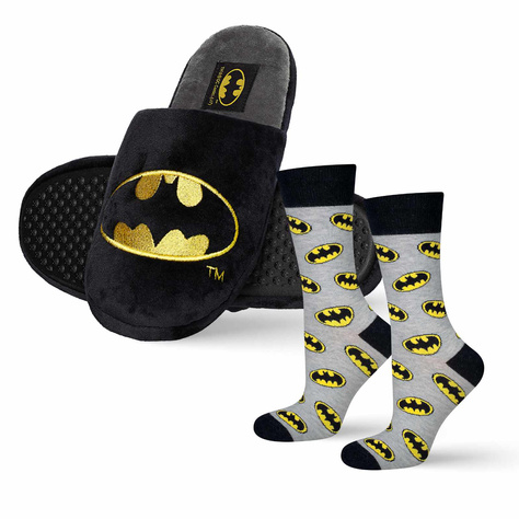 Set of 1x SOXO Batman men's colorful socks and 1x Batman men's slippers 