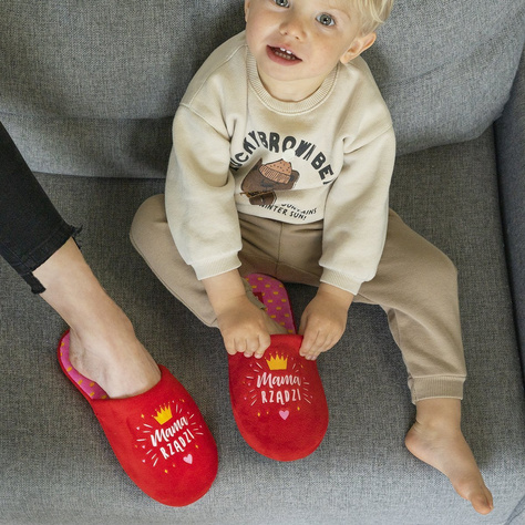 Slippers for Mum SOXO Mum rules in a gift box with Polish inscriptions