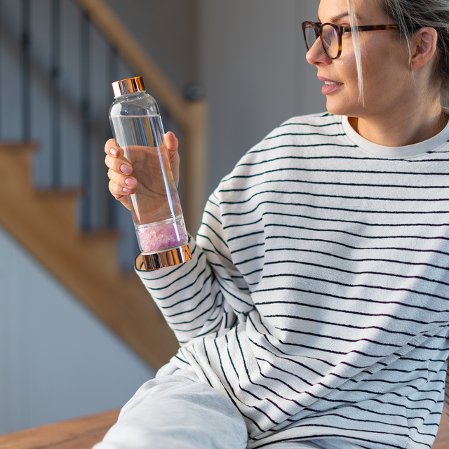 Butelka Szklana z Różowym Kwarcem 450 ml 