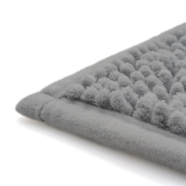 Momo Way bathroom rug gray