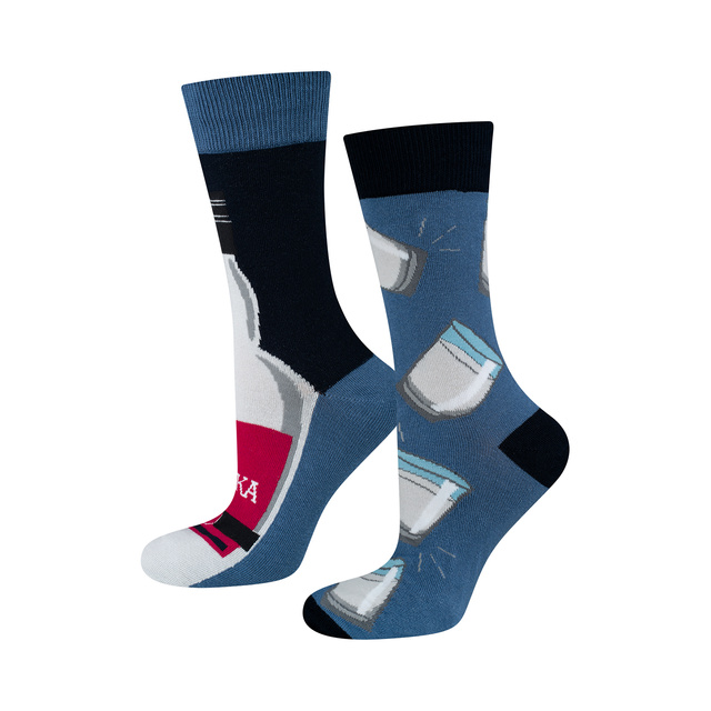 Men's colorful SOXO GOOD STUFF Vodka socks in a bottle gift
