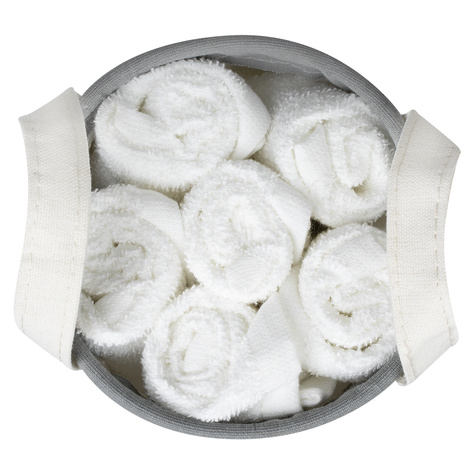 Set of 6x MOMO WAY towel in grey basket