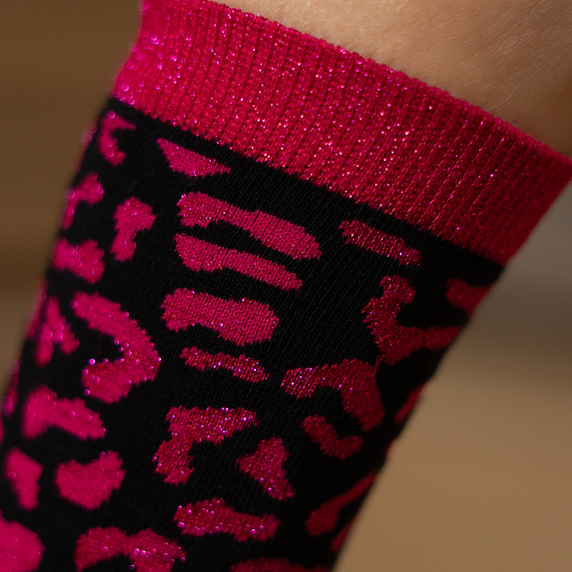 SOXO Women's Pink Leopard Socks in Packaging - 3 Pairs