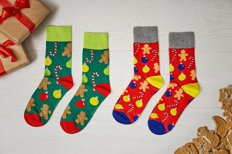 Funny Christmas socks SOXO GOOD STUFF for men with christmas decorations