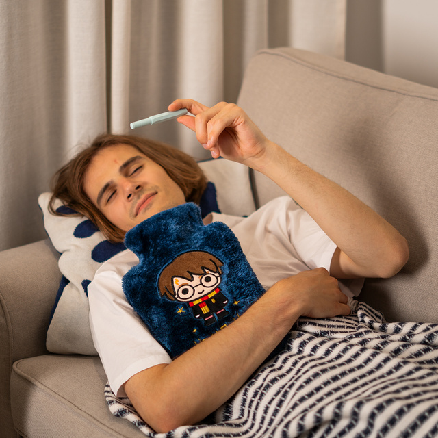 Hot Water Bottle in Harry Potter Cover 1.8 L