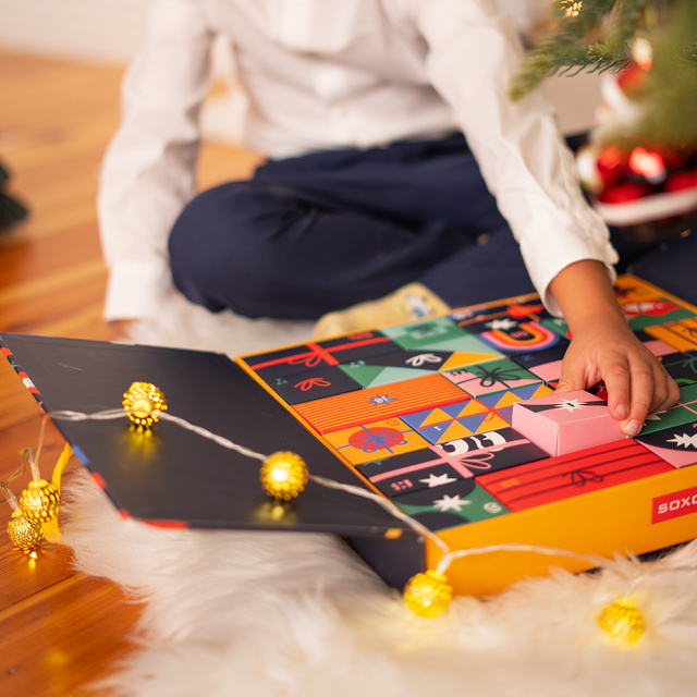 Gift Box with Socks 12 Pack