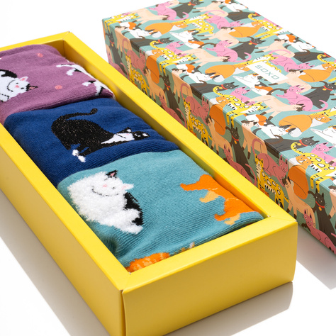 Women's socks SOXO cats in a package - 3 pairs