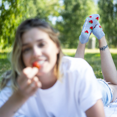 Colorful women's socks SOXO GOOD STUFF funny strawberry