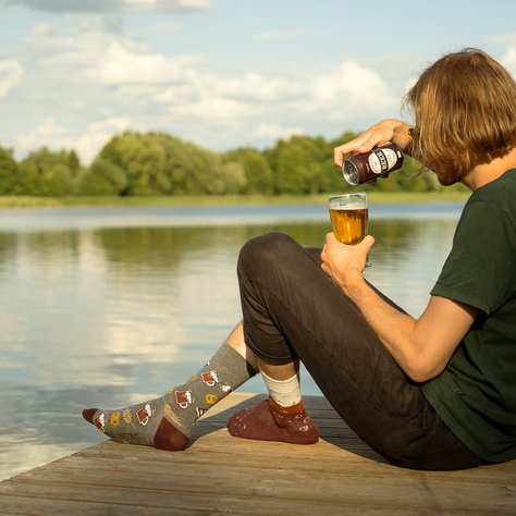 Men's colorful SOXO GOOD STUFF socks funny classic porter beer in a can for a gift