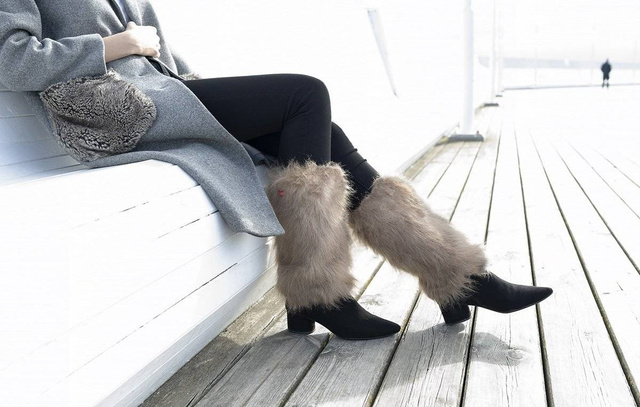 Women's SOXO furry legwarmers, long