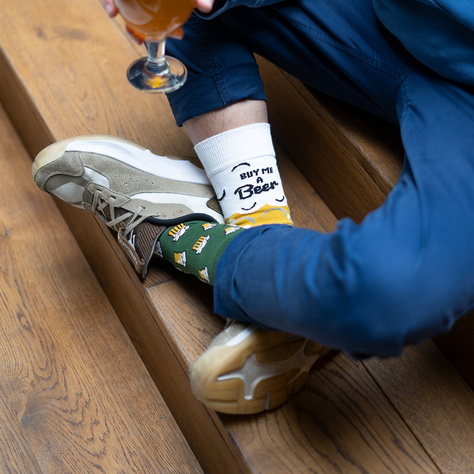 Men's colorful SOXO GOOD STUFF socks funny beer