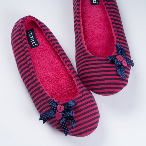 Women's SOXO ballerina slippers with a bow and buttons