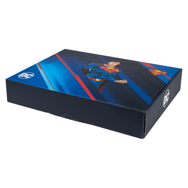Set of 1x Colorful SOXO Superman socks and 1x Superman men's slippers