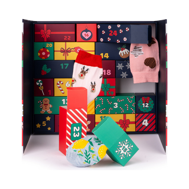 Advent calendar with socks 12-pack