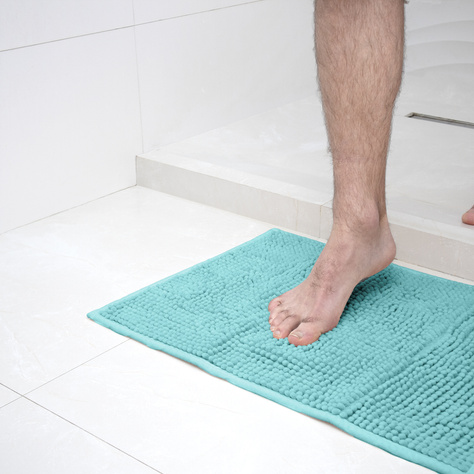 Momo Way turquoise bathroom rug