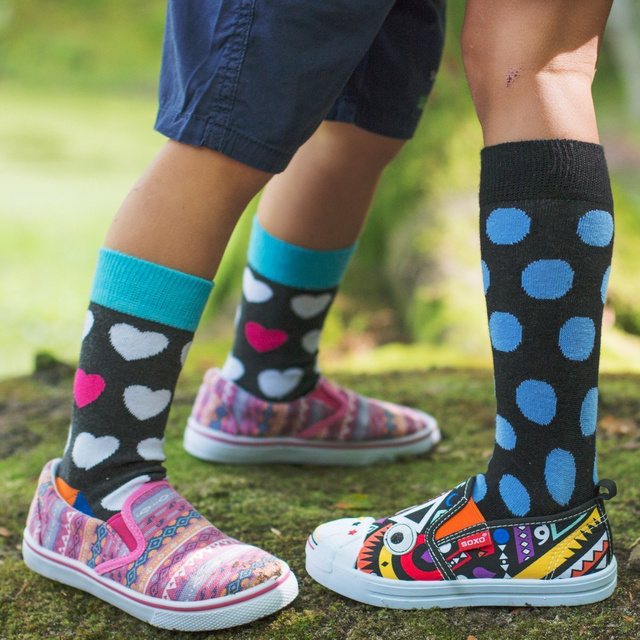 Colorful SOXO children's sneakers with patterns