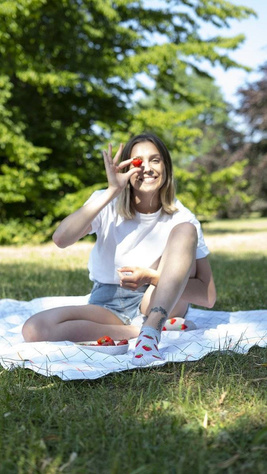 Colorful women's socks SOXO GOOD STUFF funny strawberry