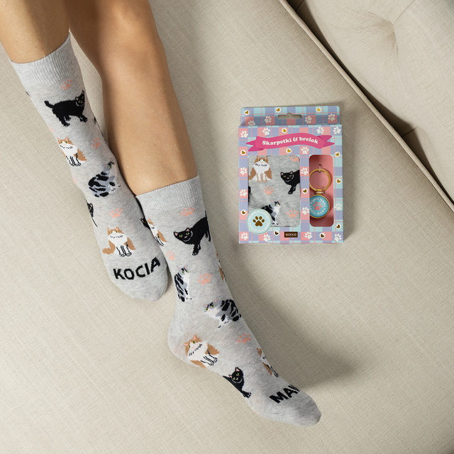 Drama Queen Socks + Keychain Set