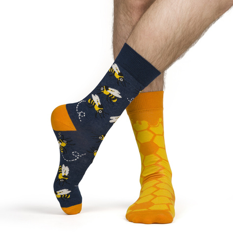 Set of SOXO colorful men's socks Honey and hot water bottle