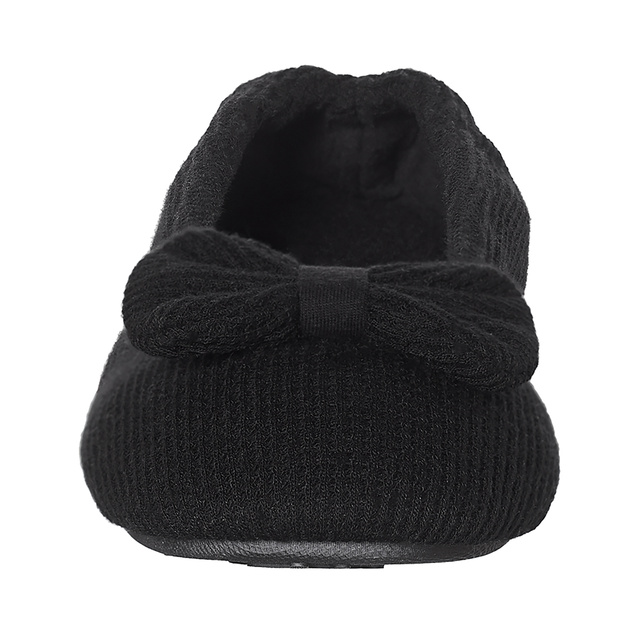 Women's black ballerina slippers SOXO with a bow