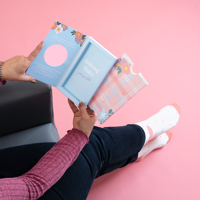 Zestaw Skarpetki Laurka Najlepsza Babcia + Brelok