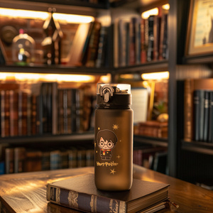 Butelka na wodę 0.6L czarna | wytrzymała i praktyczna | Harry Potter